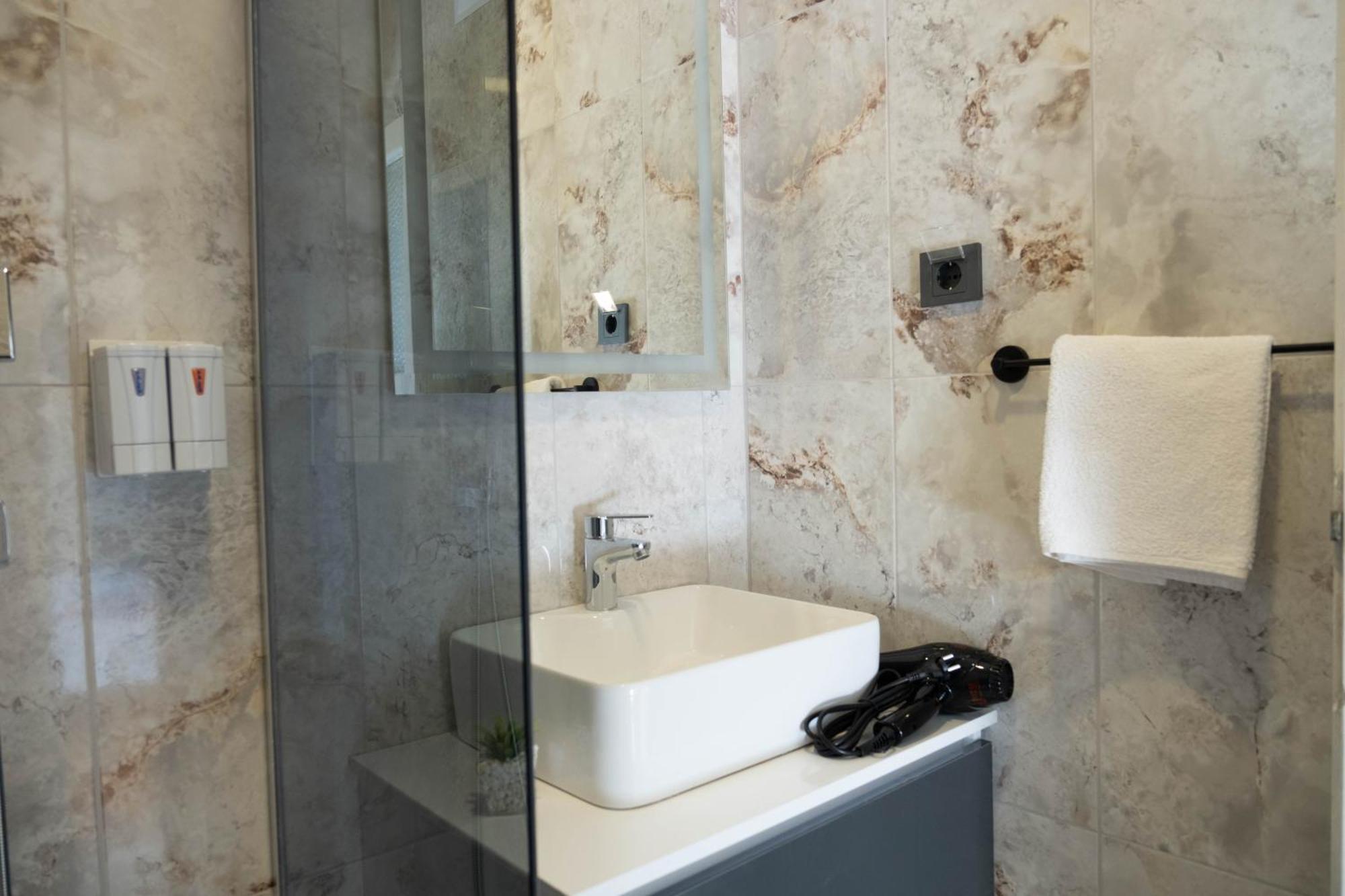 Kibele Hotel Олудениз Экстерьер фото